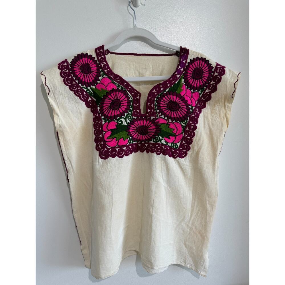 Mexican Huipil Hand-Embroidered Floral cream top traditional ethnic blouse M/L